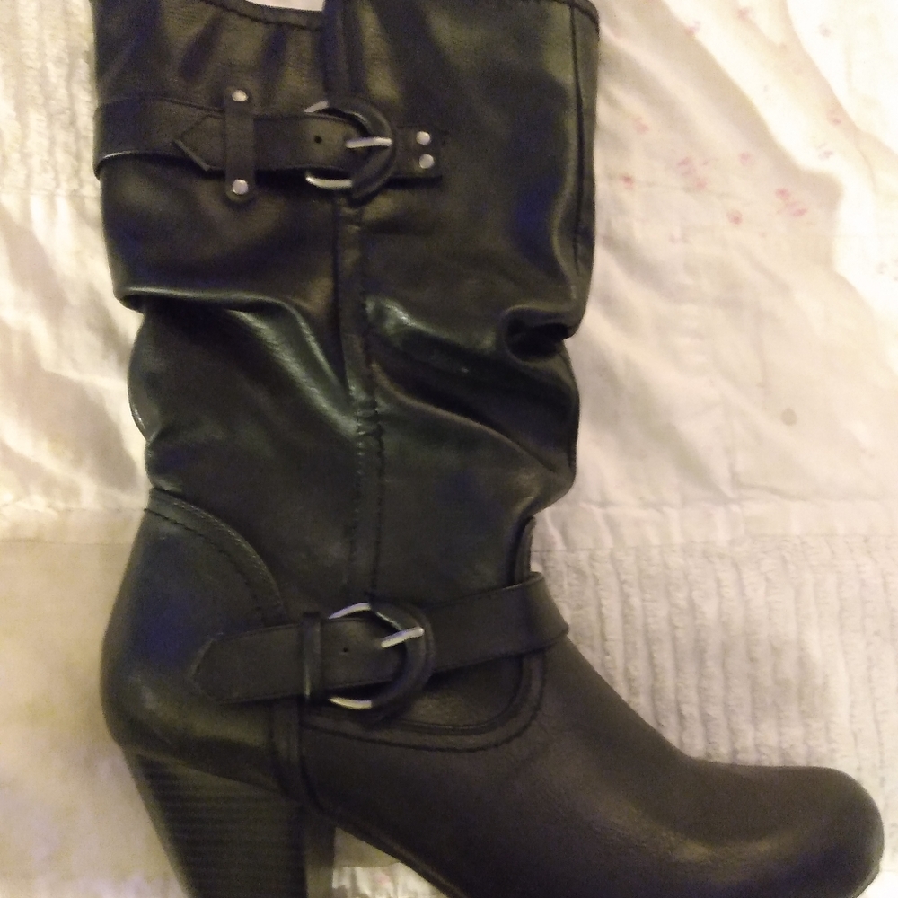 Black boots